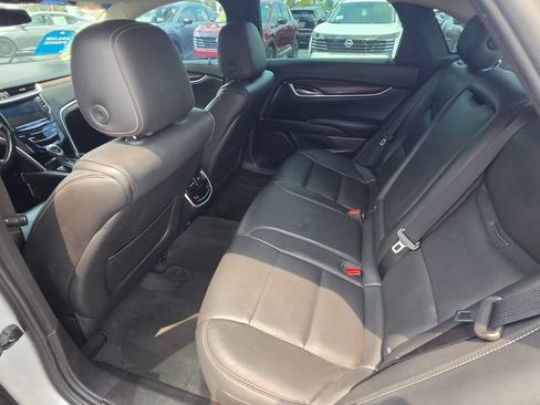 Used 2019 Cadillac XTS Luxury FWD image 11