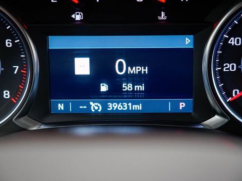 Used 2023 GMC Acadia SLT w/ Preferred Package image 35