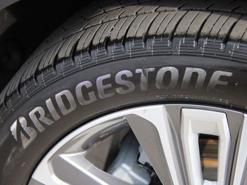 Used 2024 Subaru Solterra Touring w/ Touring Package image 29