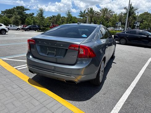 Used 2017 Volvo S60 T5 Inscription FWD image 7