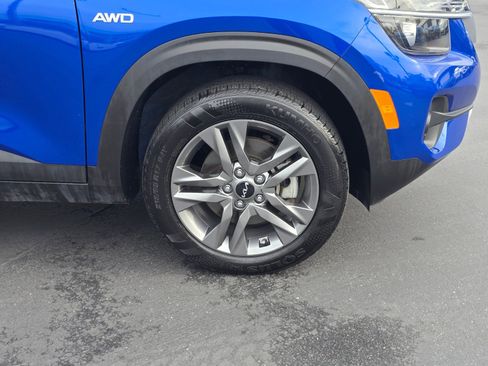 Used 2022 Kia Seltos S image 2