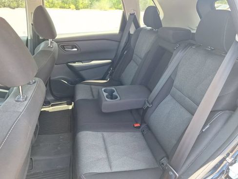 Certified 2024 Nissan Rogue SV FWD image 15
