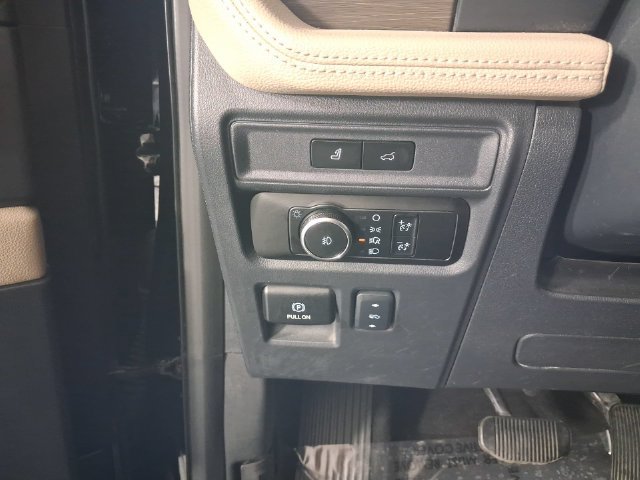 Used 2024 Ford Expedition Max Limited AWD/4WD image 14