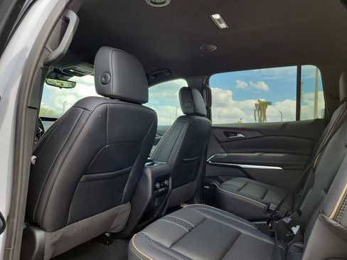 New 2026 Chevrolet Traverse High Country AWD/4WD image 19