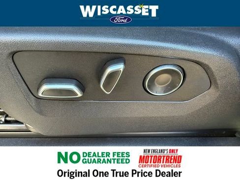 Used 2024 GMC Sierra 3500 Denali w/ Denali Reserve Package image 24