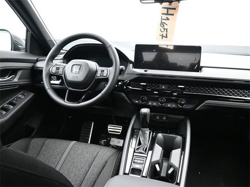 Certified 2025 Honda Accord Sport image 10