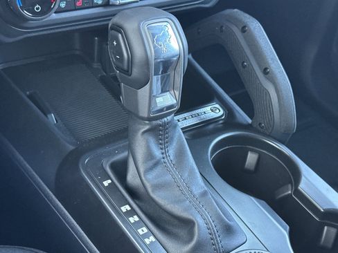 New 2025 Ford Bronco Badlands image 23