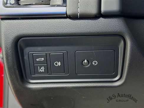 Used 2021 Jaguar F-TYPE Coupe image 10