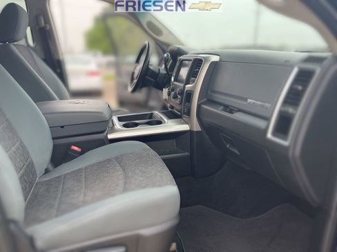 Used 2017 RAM 2500 Big Horn image 33