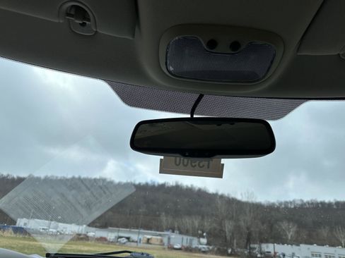 Used 2014 Jeep Patriot Latitude image 17