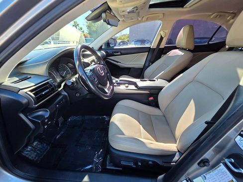 Used 2019 Lexus IS 300 w/ Navigation Package image 15