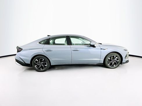 Used 2024 Hyundai Sonata SEL FWD image 10