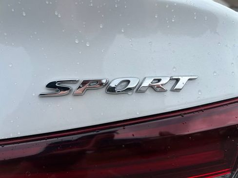 Used 2025 Honda Civic Sport image 41