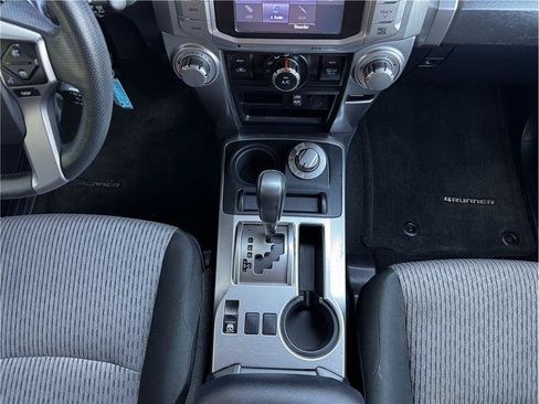 Used 2019 Toyota 4Runner SR5 AWD/4WD image 24