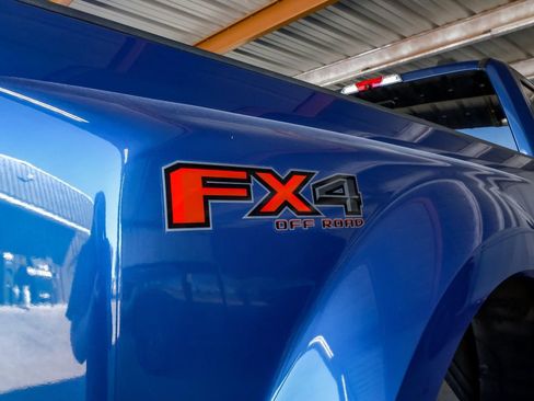 Used 2022 Ford F450 Platinum w/ FX4 Off-Road Package image 57