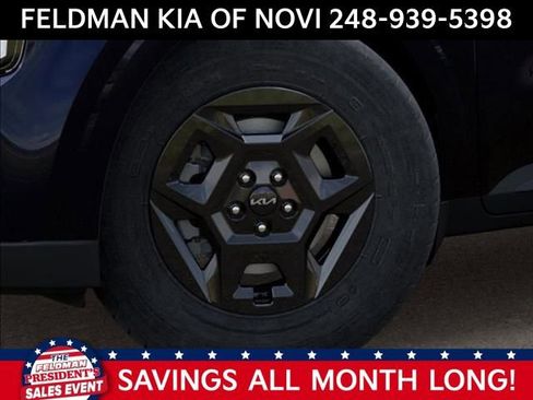 New 2026 Kia Carnival LX image 9