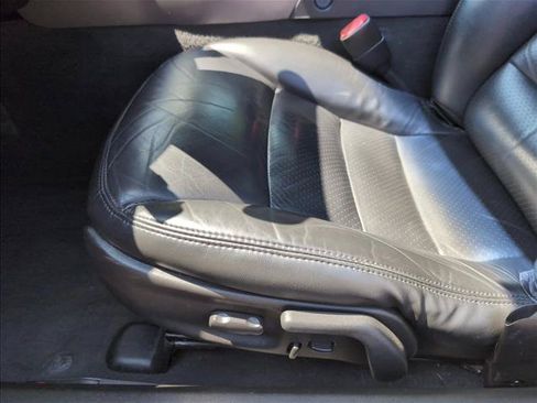 Used 2006 Chevrolet Corvette Convertible w/ Preferred Equipment Group RWD image 10