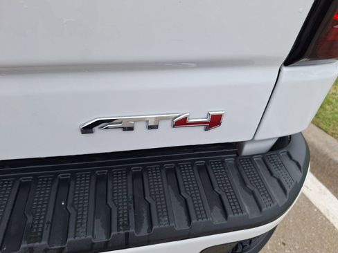 Used 2024 GMC Sierra 1500 AT4 w/ Technology Package image 12