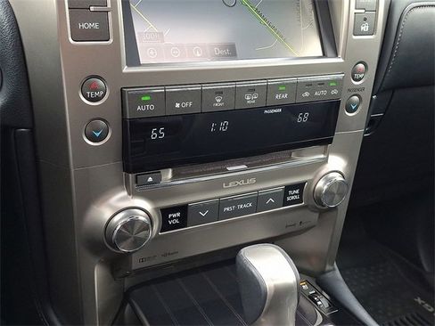 Used 2020 Lexus GX 460 Premium image 17