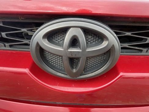 Used 2019 Toyota 4Runner SR5 RWD image 7