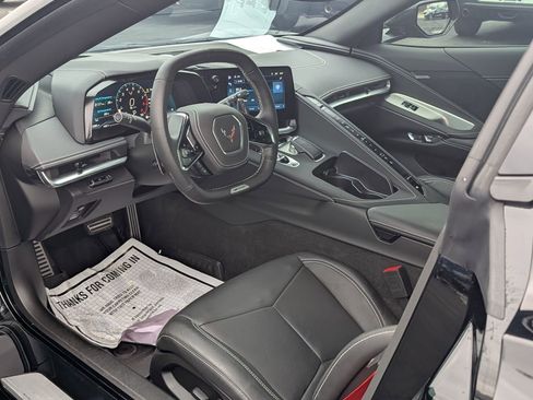 Used 2025 Chevrolet Corvette Z06 image 10