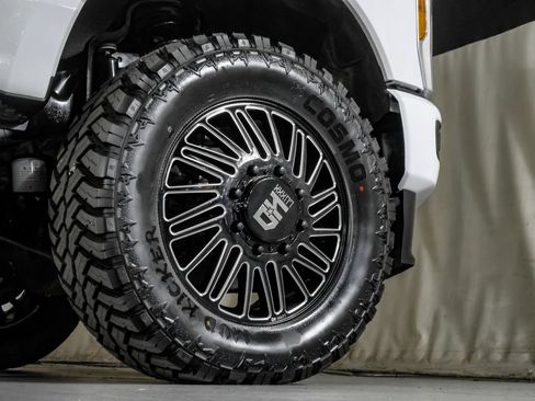 Used 2025 Ford F350 XLT AWD/4WD image 52