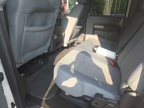 Used 2013 Ford F250 XLT w/ XLT Interior Pkg AWD/4WD image 17