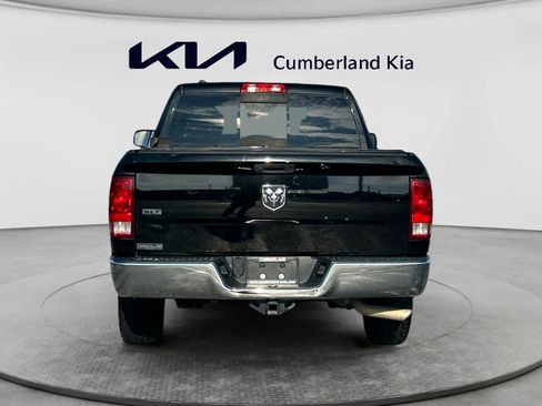 Used 2019 RAM 1500 Classic SLT RWD image 4