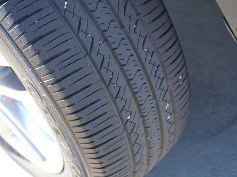 Used 2024 Toyota RAV4 XLE Premium image 12