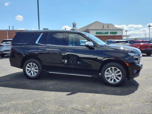 Used 2021 Chevrolet Tahoe Premier AWD/4WD image 8
