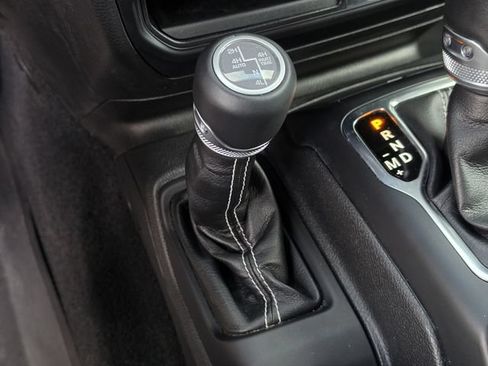 Used 2023 Jeep Wrangler Unlimited Sahara w/ Dual Top Group AWD/4WD image 32