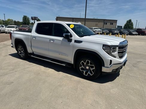 Used 2024 GMC Sierra 1500 SLT w/ SLT Premium Plus Package AWD/4WD image 36