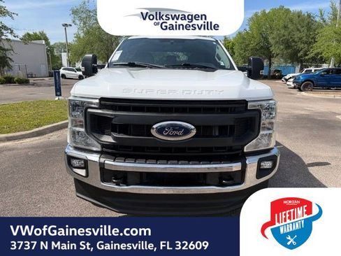 Used 2022 Ford F250 XL w/ Power Equipment Group image 2