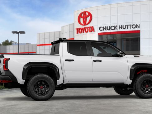 Used 2026 Toyota Tacoma TRD Pro w/ Tow Tech Package AWD/4WD image 37