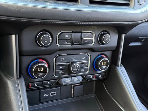 Used 2021 Chevrolet Tahoe LT w/ LT Signature Package image 63