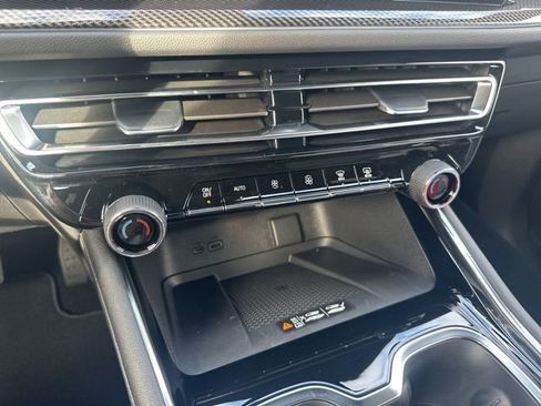 New 2026 Chevrolet Traverse High Country image 30