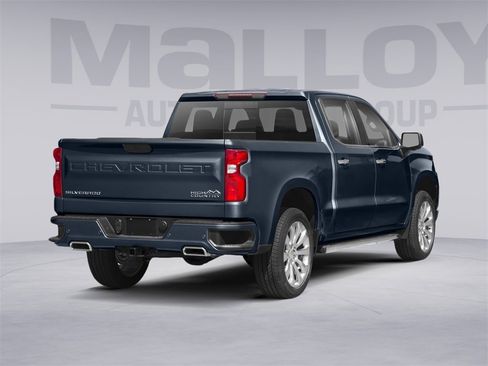 Used 2019 Chevrolet Silverado 1500 High Country w/ Technology Package image 2