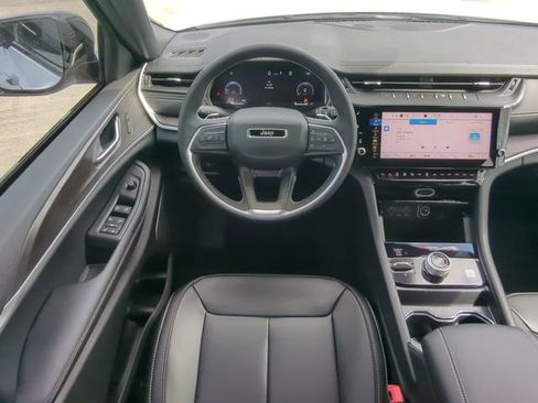 New 2026 Jeep Grand Cherokee L Limited w/ Limited Altitude Package image 20