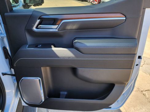 New 2026 GMC Sierra 1500 Denali AWD/4WD image 42