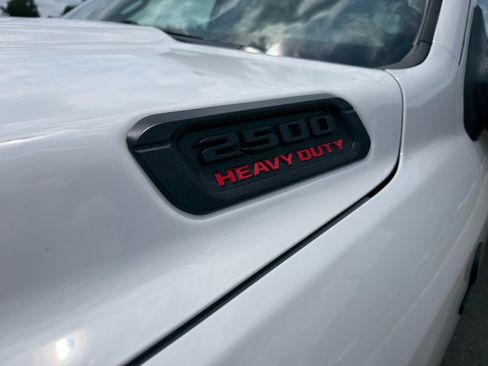New 2026 RAM 2500 Big Horn AWD/4WD image 17