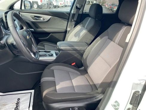 Certified 2025 Chevrolet Blazer LT image 14