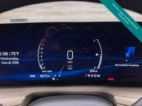 Used 2024 Cadillac XT4 Luxury w/ Cold Weather Package image 12