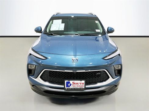 Used 2026 Buick Encore GX Sport Touring w/ Advanced Technology Package image 2