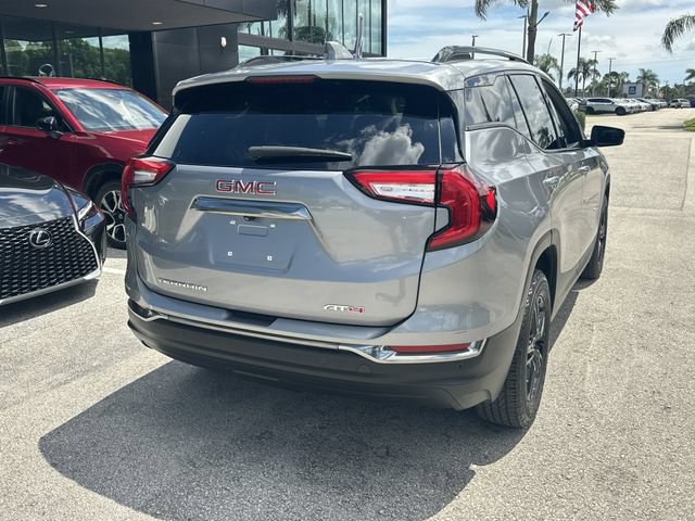 Used 2023 GMC Terrain AT4 w/ Tech Package AWD/4WD image 5