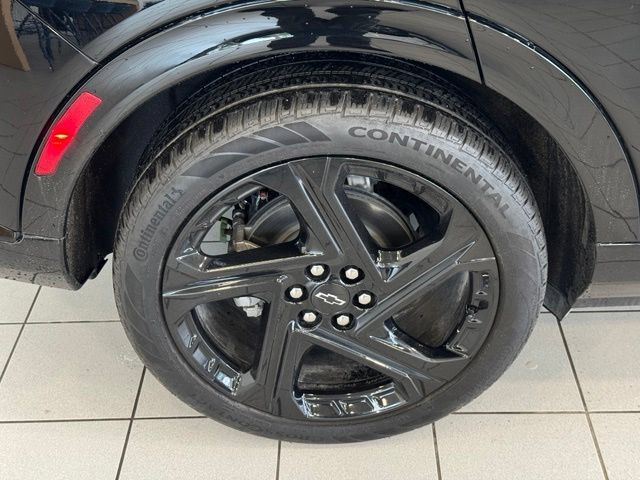 Used 2026 Chevrolet Equinox EV RS AWD/4WD image 40