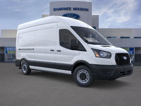 New 2026 Ford Transit 250 148 High Roof image 7