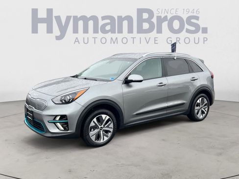 Used 2022 Kia Niro EX FWD image 9