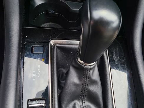 Used 2025 MAZDA MAZDA3 s FWD image 6