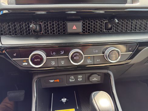 Used 2024 Honda CR-V EX-L image 19