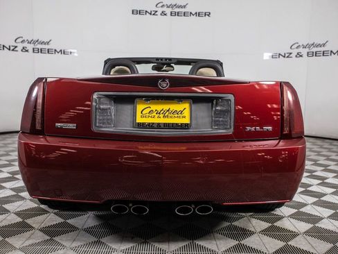 Used 2008 Cadillac XLR image 11